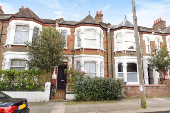 4 Bedroom Terraced